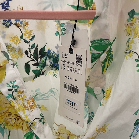 Zara floral dress - Picture 3 of 4